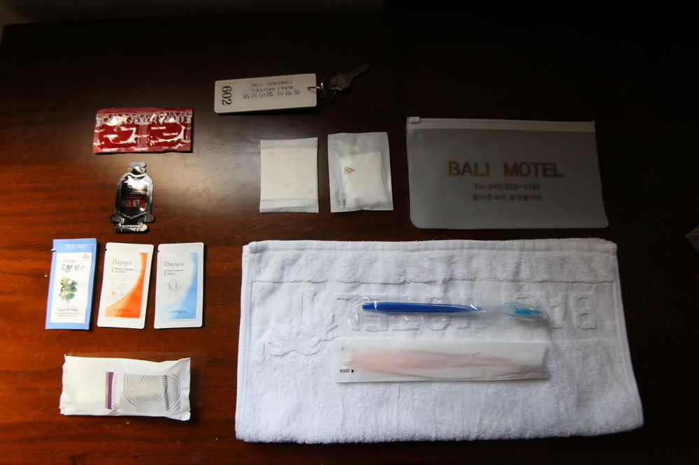 Bali Motel Daejeon Exteriör bild